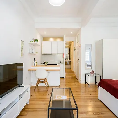 Guestready - Lovely And Cozy In Alcantara Apartment